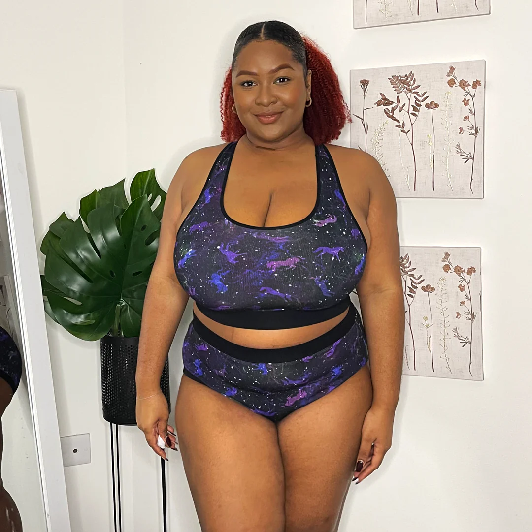 Racerback Bralette - Uni-verse - Soft Fit *** - Image 5